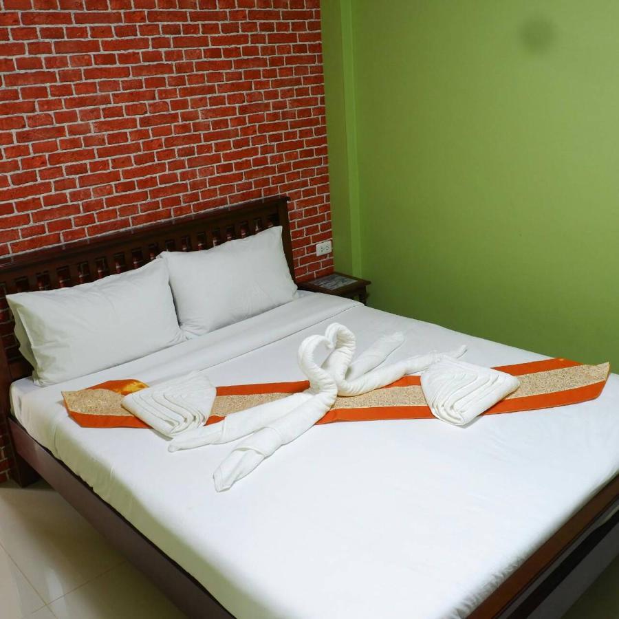 Amazon Resort Surat Thani Exterior photo
