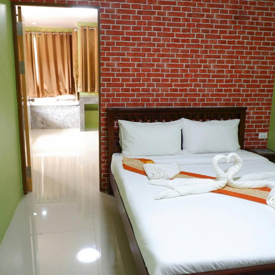 Amazon Resort Surat Thani Exterior photo